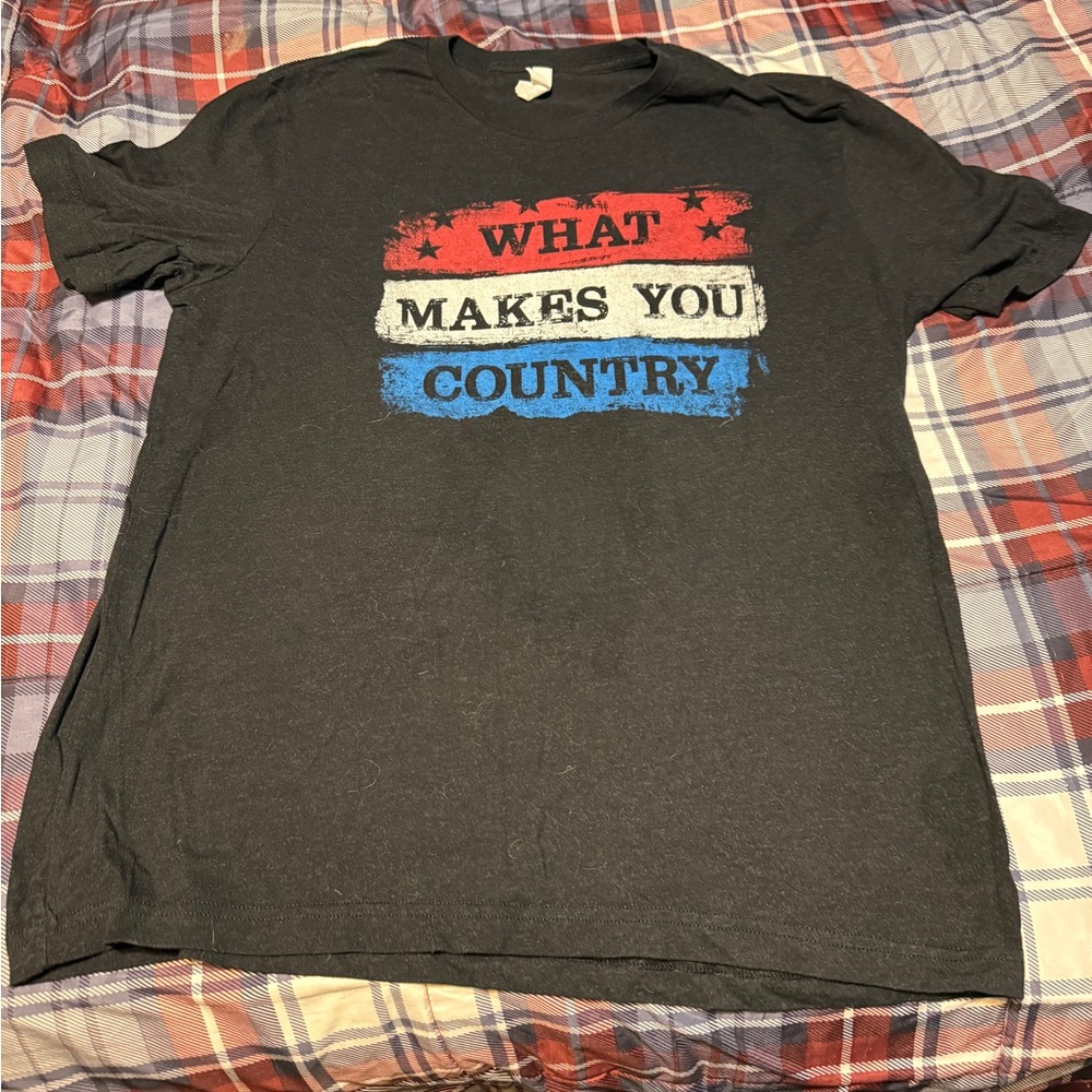 Luke Bryan 32 Bridge Black Graphic T-Shirt